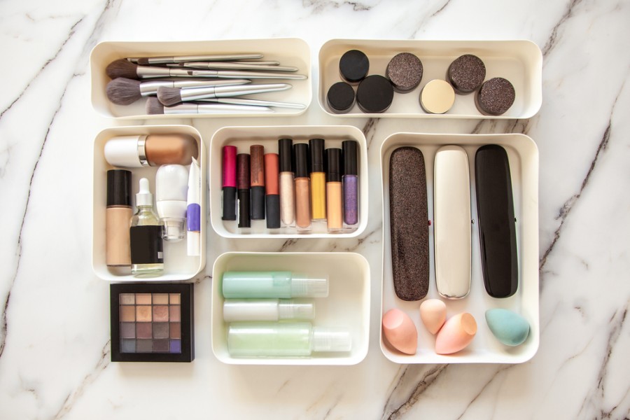 Ranger son maquillage : 4 astuces pour s'organiser !